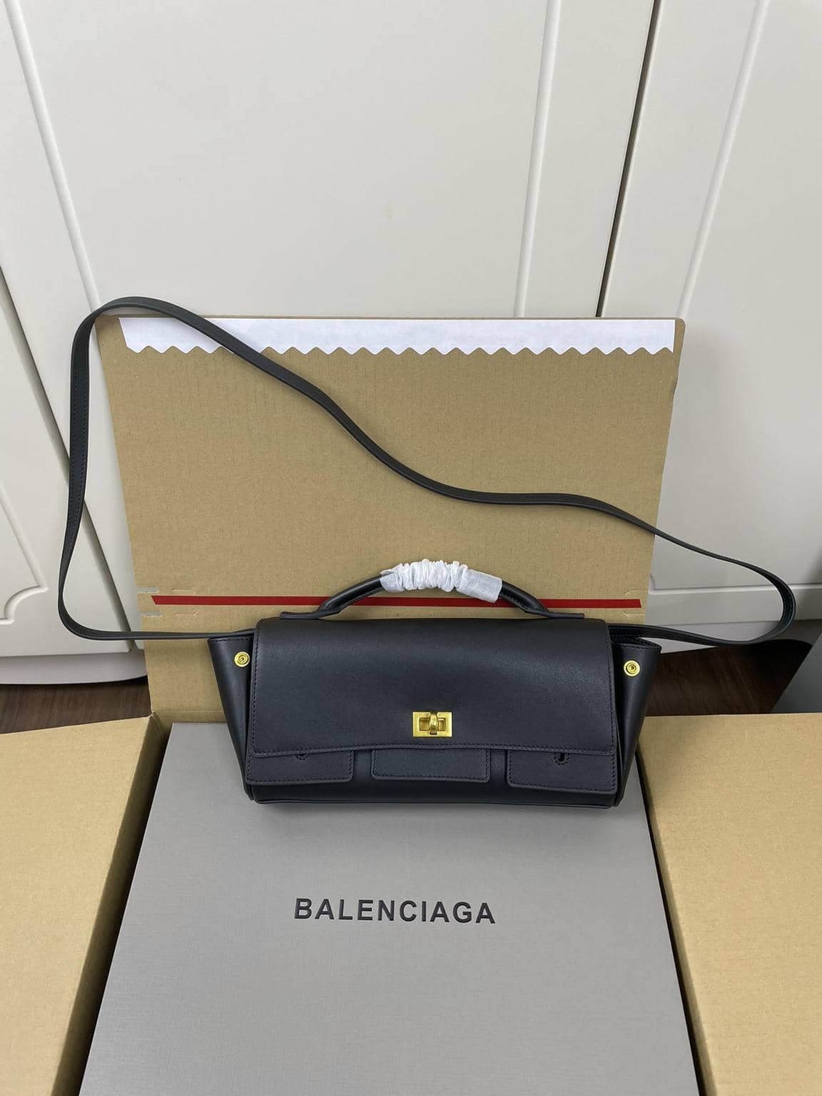 Bel Air Shoulder Strap Clutch Bag